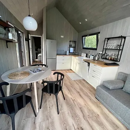 Na Kaszubach - Golubie - Sikorska Dolina Ii * Sikorzyno