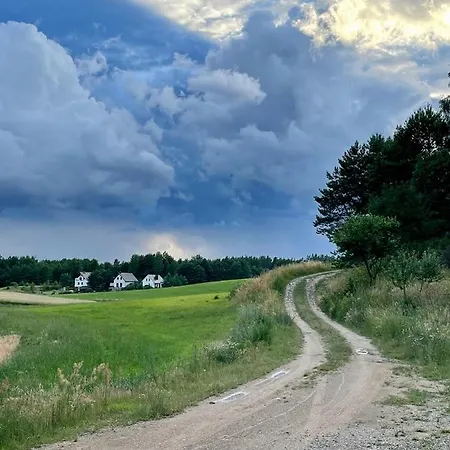 Na Kaszubach - Golubie - Sikorska Dolina Ii Casa de Férias *