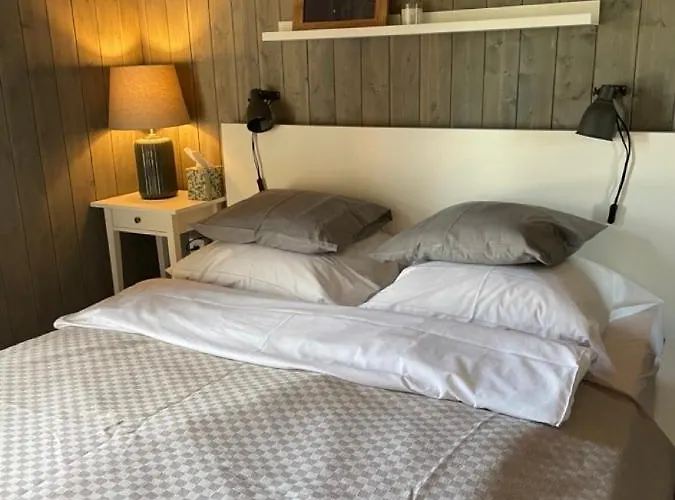 Na Kaszubach - Golubie - Sikorska Dolina Ii Holiday home *